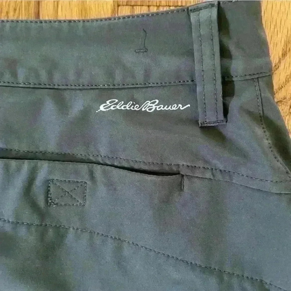 Eddie Bauer Women's Adventurer 2.0 Skort Size 10 Grey Performance Hiking Outdoor - Picture 10 of 12